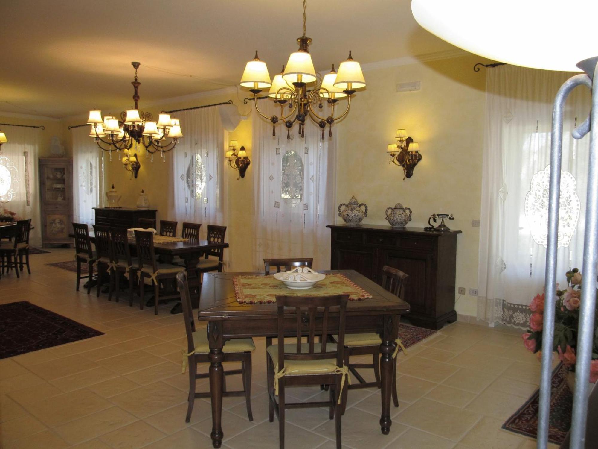 Hostal Relais Casabella Martina Franca Exterior foto