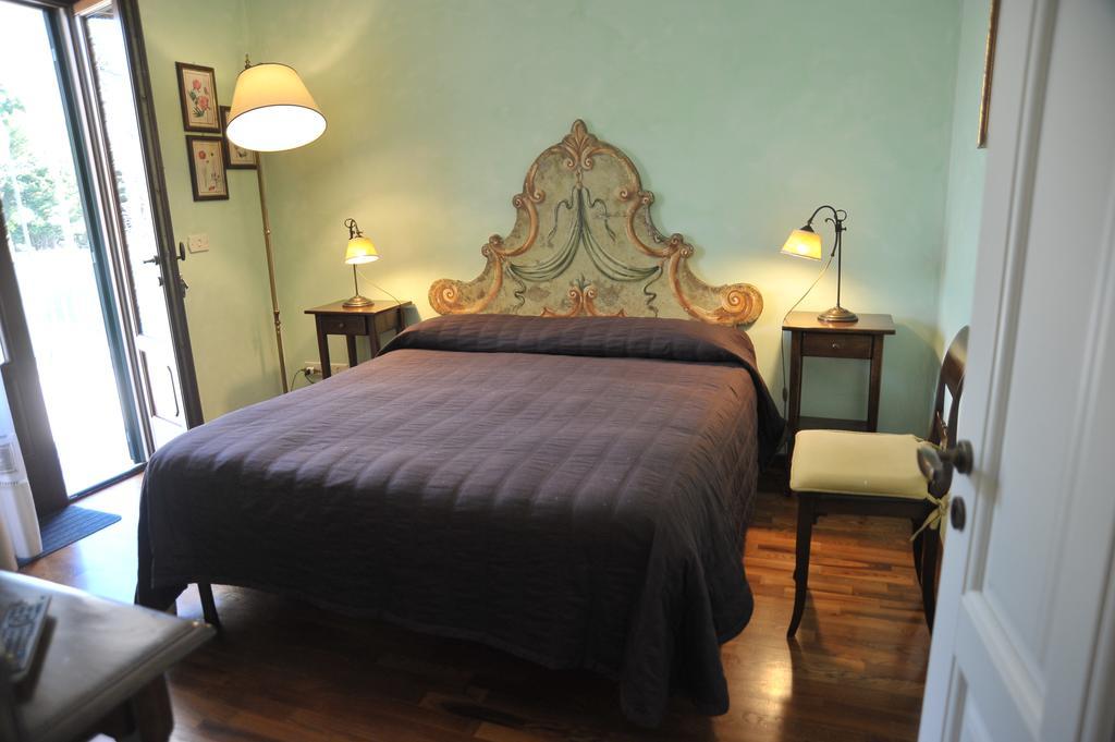 Hostal Relais Casabella Martina Franca Exterior foto