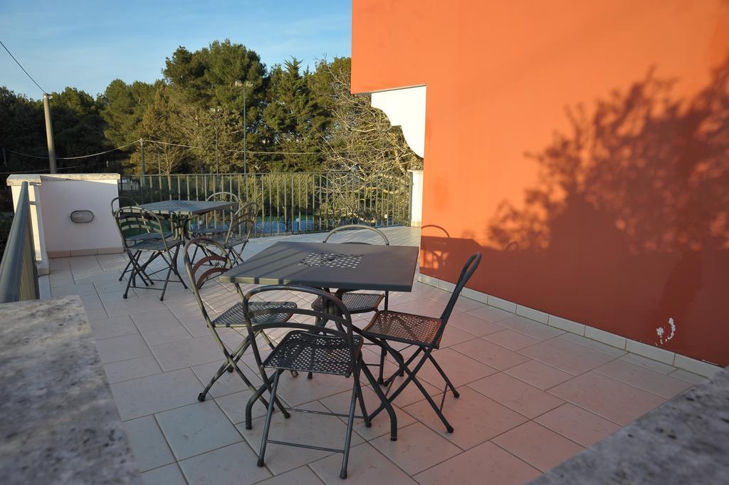 Hostal Relais Casabella Martina Franca Exterior foto